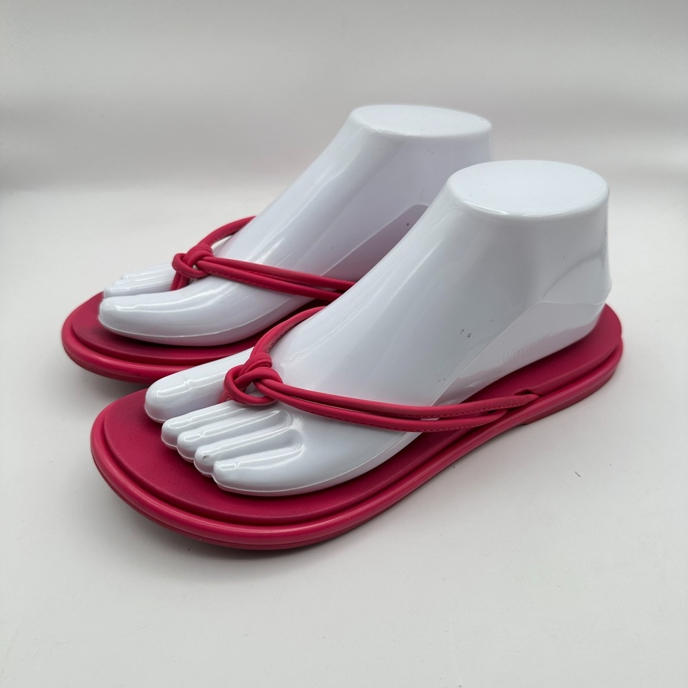 Olukai AKA Flip Flop‎ Sandals Womens 9.5 Pink Plumeria Beach Pool Summer Beach